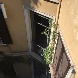 Guest house San Gregorio 45, Milan
